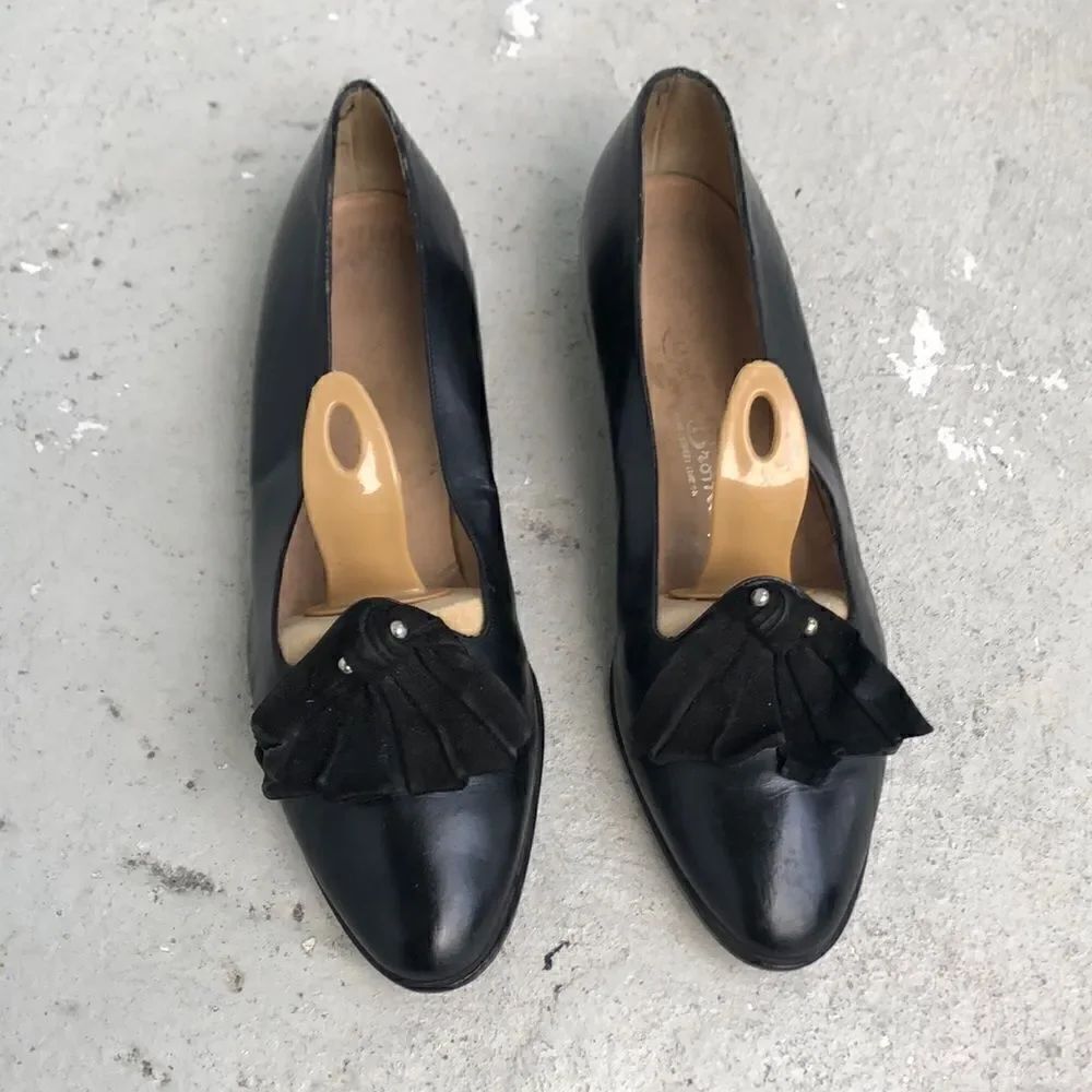 Russell  & Bromley  slip ons